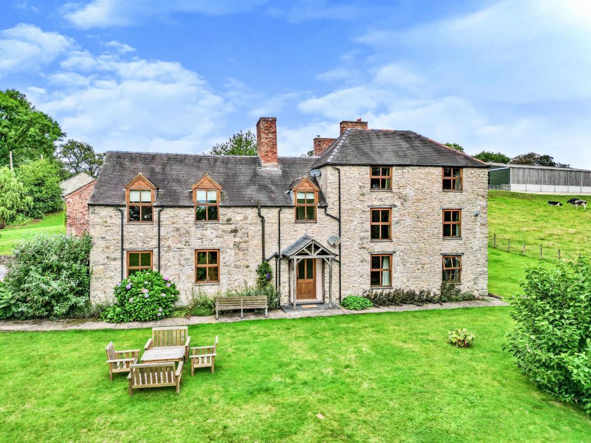 Tywysog Villa Henllan  Екстериор снимка